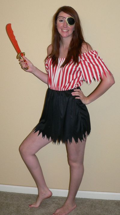 PIRATEGIRL.JPG, 34 kB